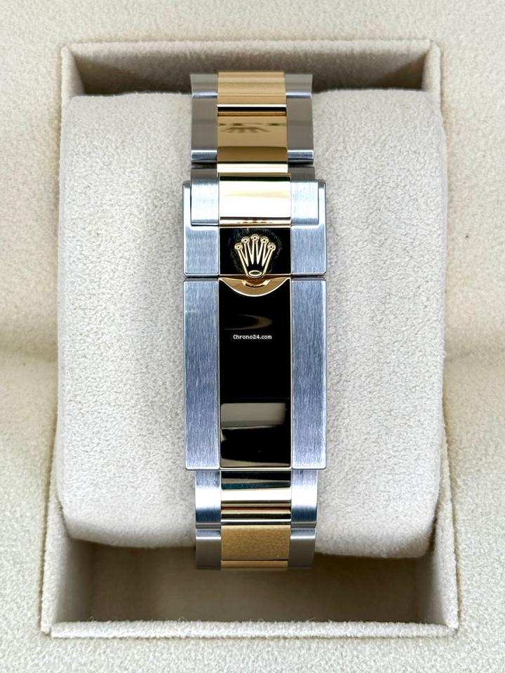 Watch | 41mm | Stainless Steel | Black Dial & Bezel 0060