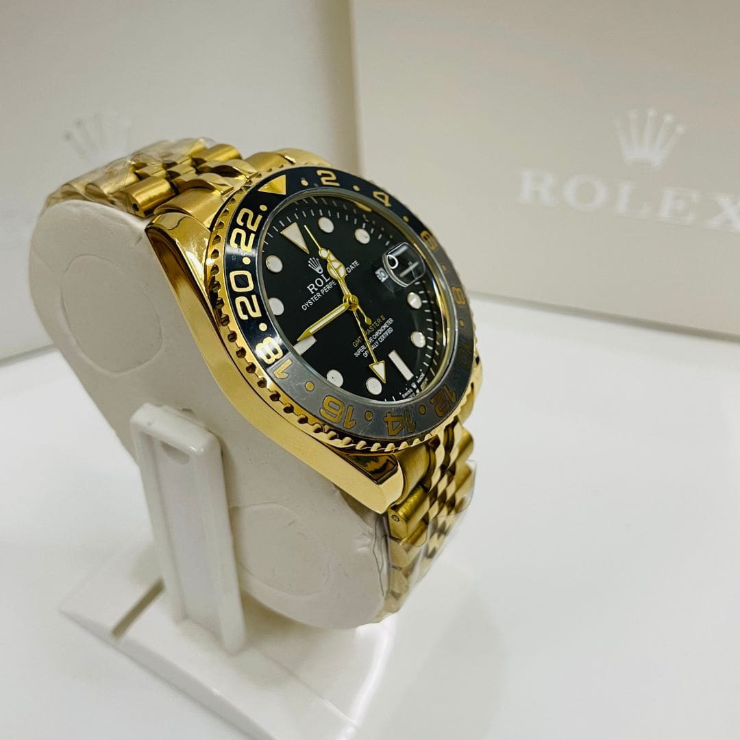 40mm - Stainless Steel - Yellow Gold Black Dial Jubilee 0052