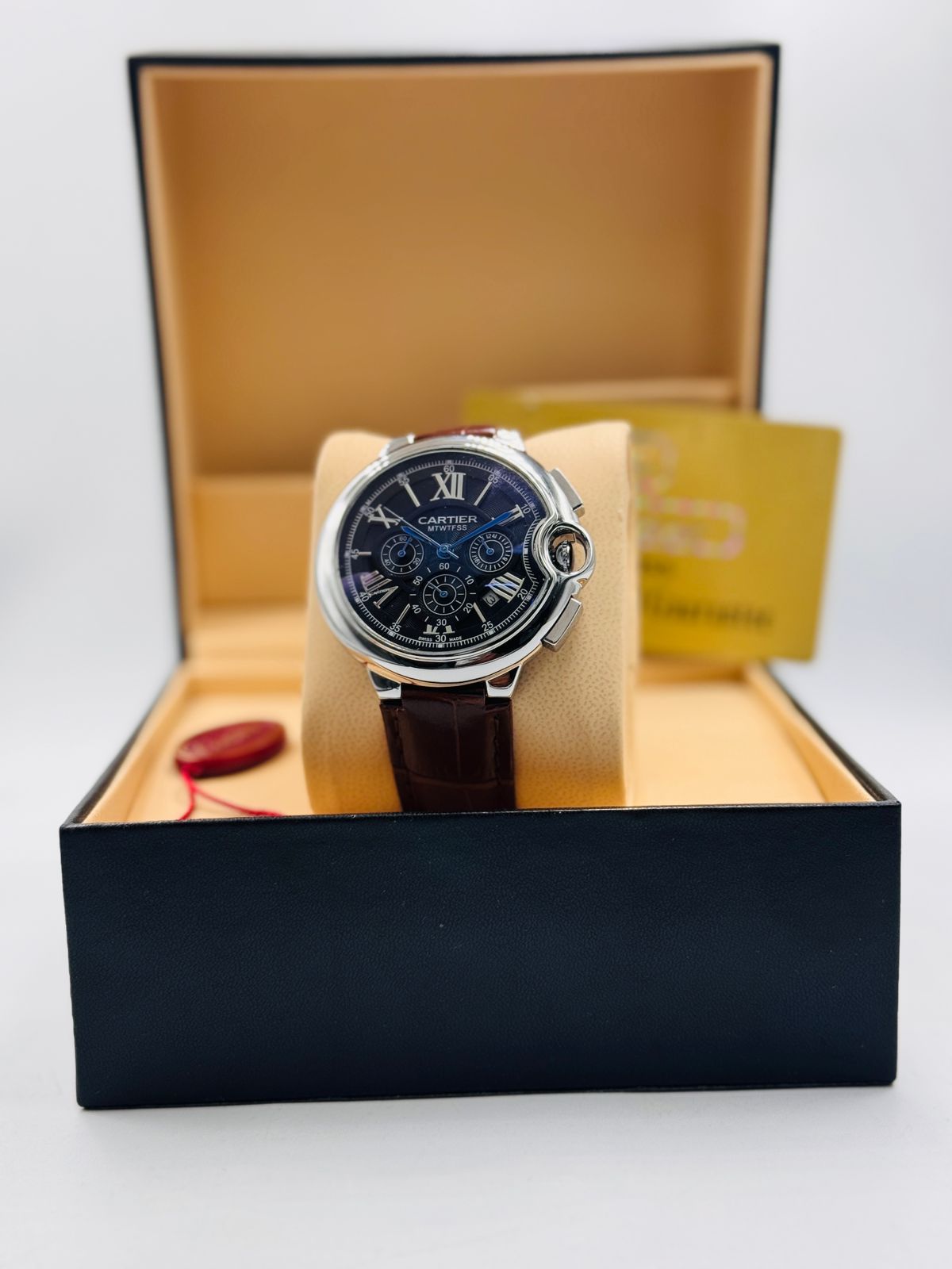 Signature Chronograph Leather Watch – Bold Elegance in Black