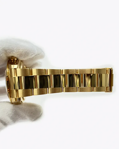 Chronograph – 40MM | Black Dial | Yellow Gold Bracelet 0021